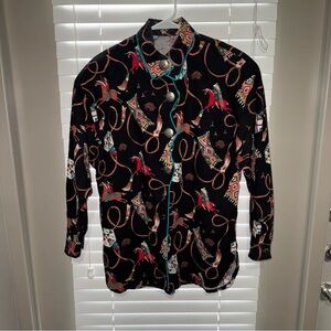 Women’s elegant vintage native Shoulder padded button up shirt